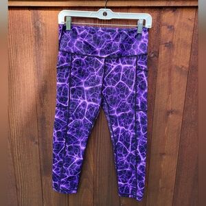 Constantly Varied Gear Capris size small